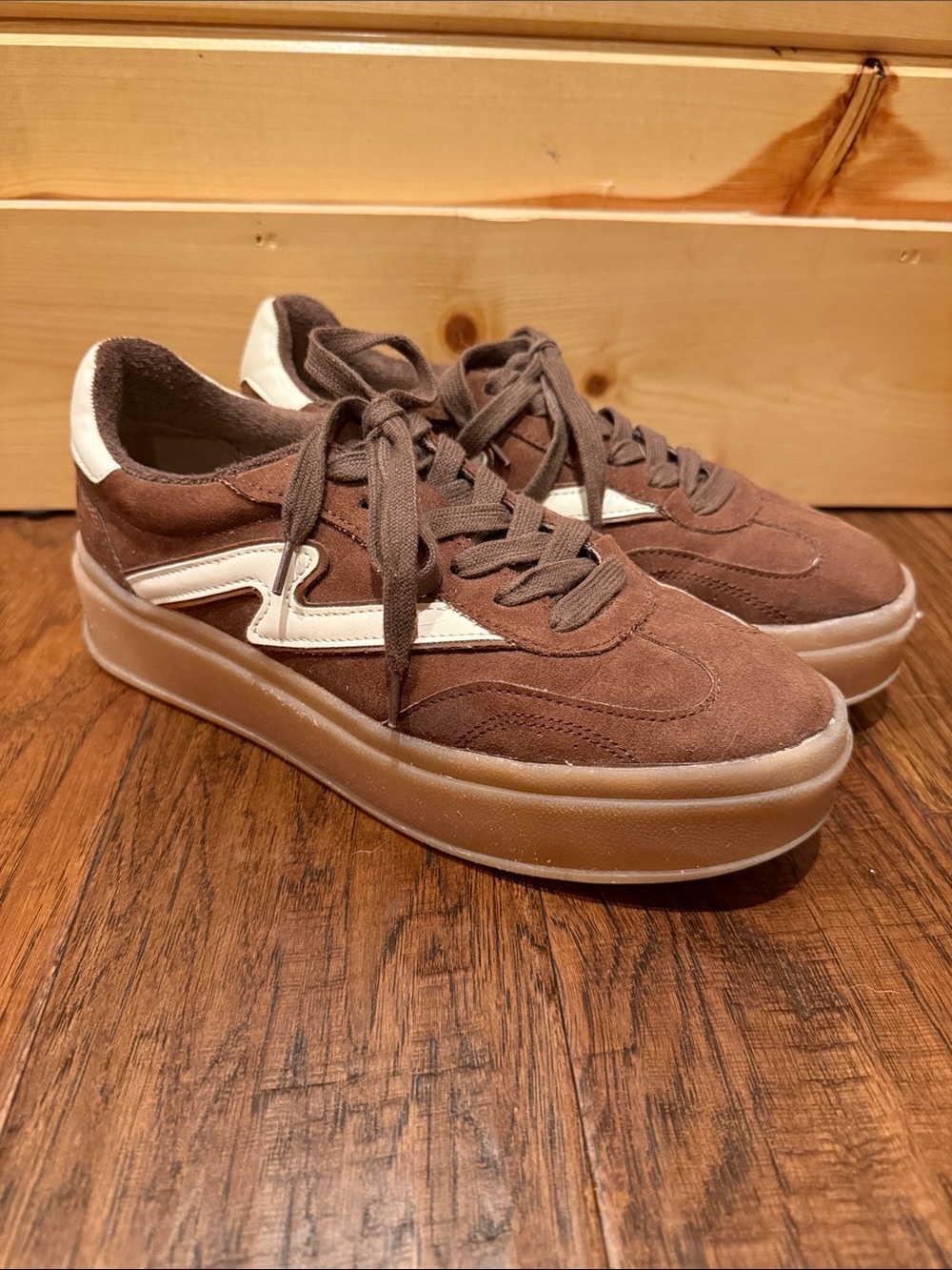 Steve Madden Brown Suede Sneakers with White Accent and Gum Sole